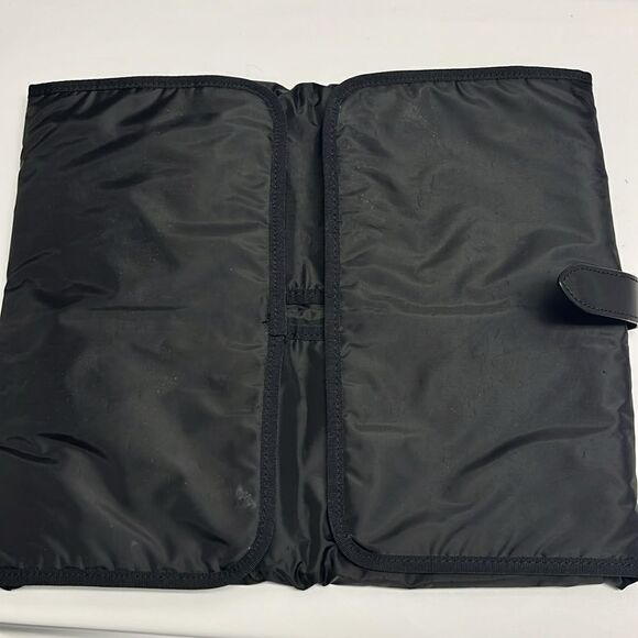 Kate Spade Black Nylon Infant Roll Up Padded Changing Pad w/ Inside Mesh Pockets - Picture 4 of 8